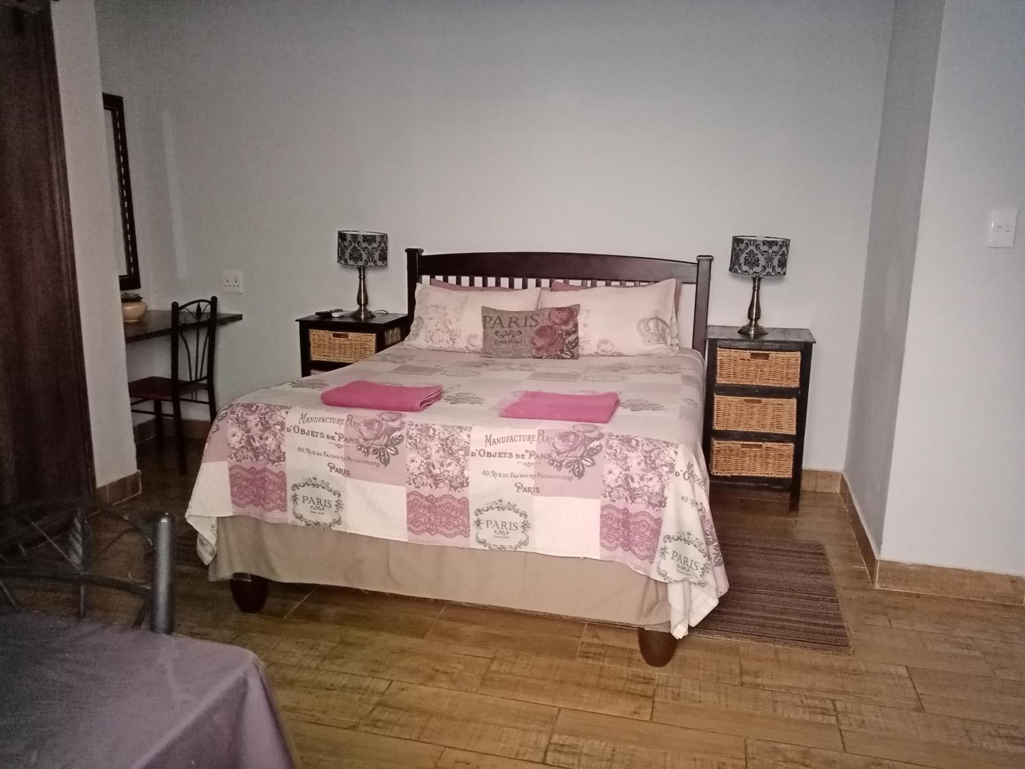 De La Rose Guesthouse Lephalale Eksteriør billede